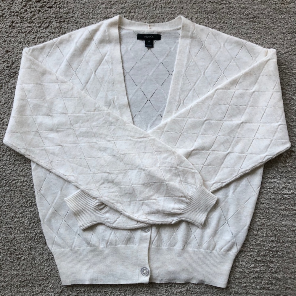 RW&CO. V- back Cardigan Sweater.